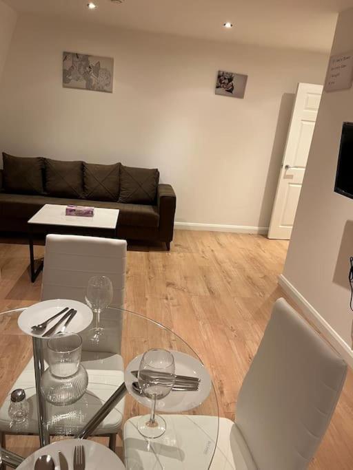 009- Studio Apartment In Ealing F5 Exteriér fotografie